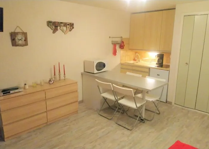 Agreable A St Lary Soulan - 5 Couchages サン・ラリー・スラン